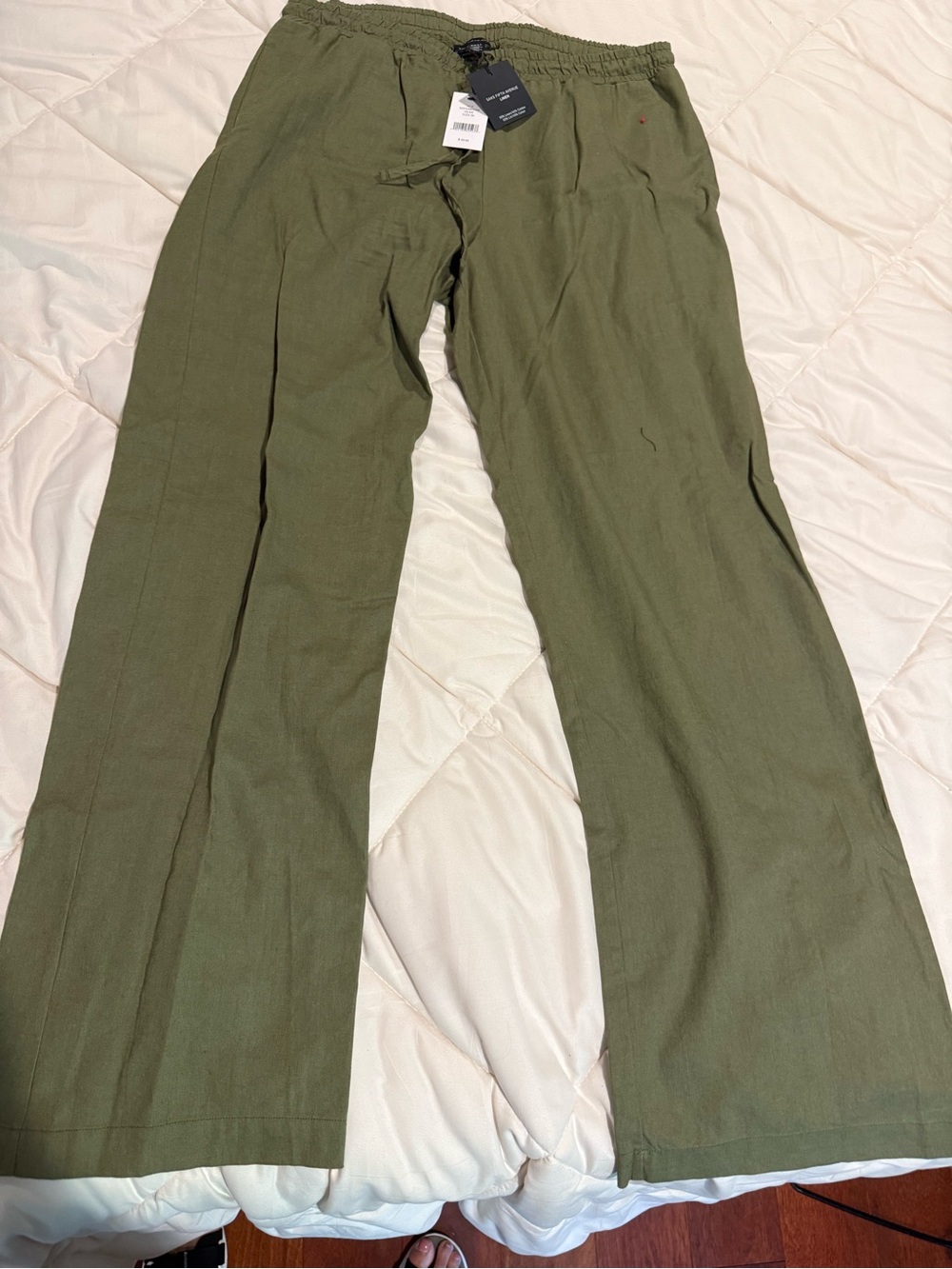 With Tags Saks Fifth Avenue Olive Green Women's Relaxed Chinos- linen